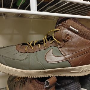 Nike acg duck boot 13